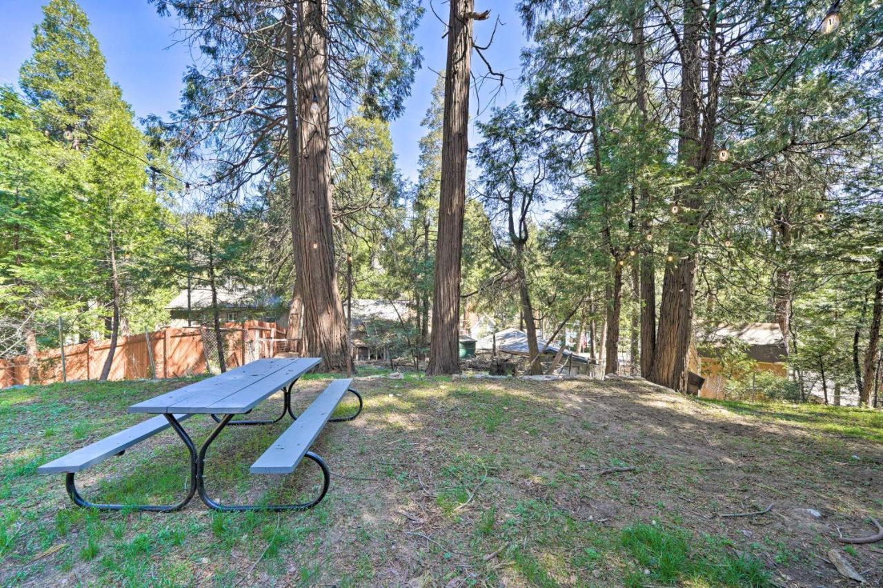 Crestline Cabin About 1 Mi To Lake, Town, Trails! Villa Ngoại thất bức ảnh